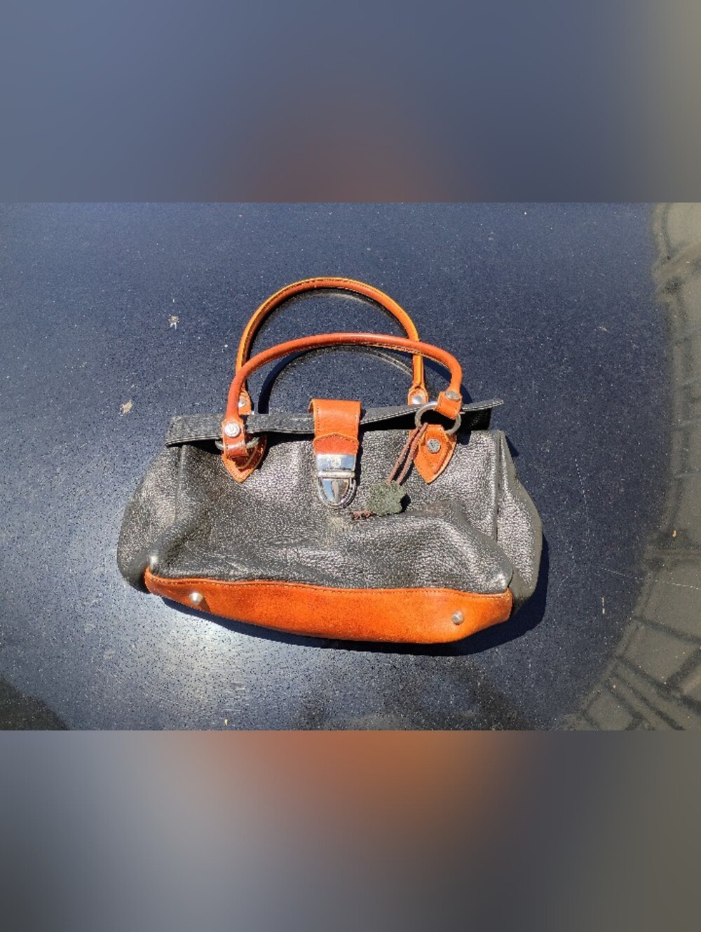 Valentina Leather Hand Bag Pre-owned